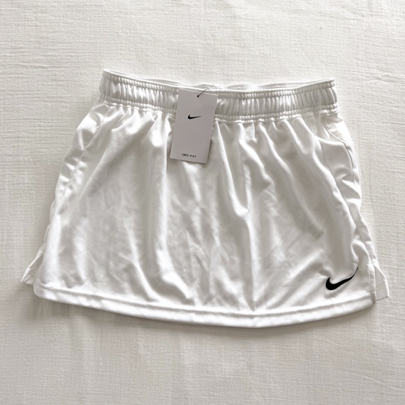 Nike White Dri-Fit Athletic Skirt - Picture 1 of 5